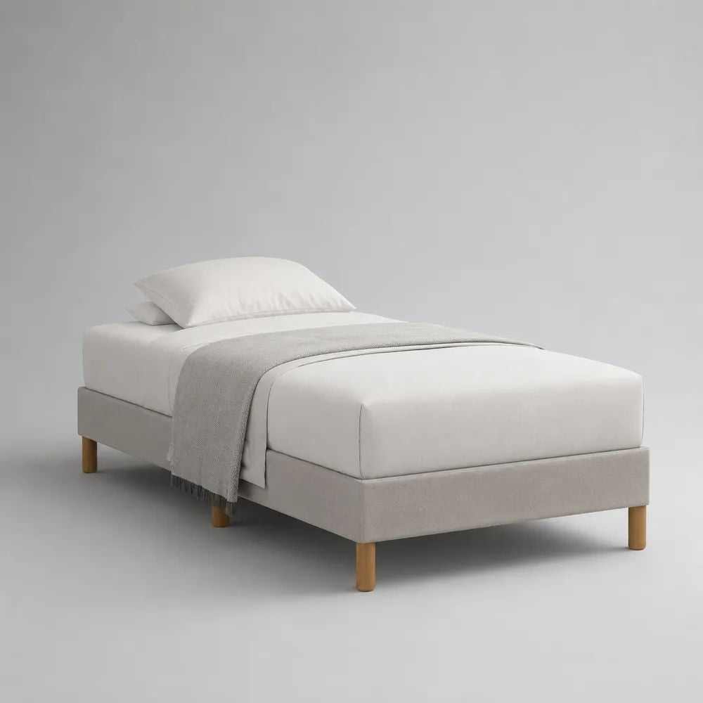 Polsterbett Einzelbett 90 × 200 cm ohne Kopfteil, mit Polyesterbezug, Lattenrost und Massivholzfüßen, Beige/Naturbraun